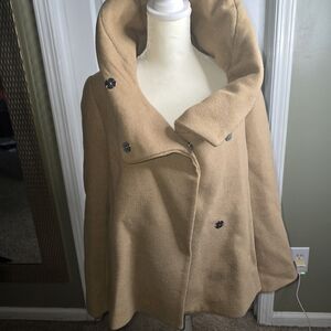 Stylish Tan Coat with Unique Collar